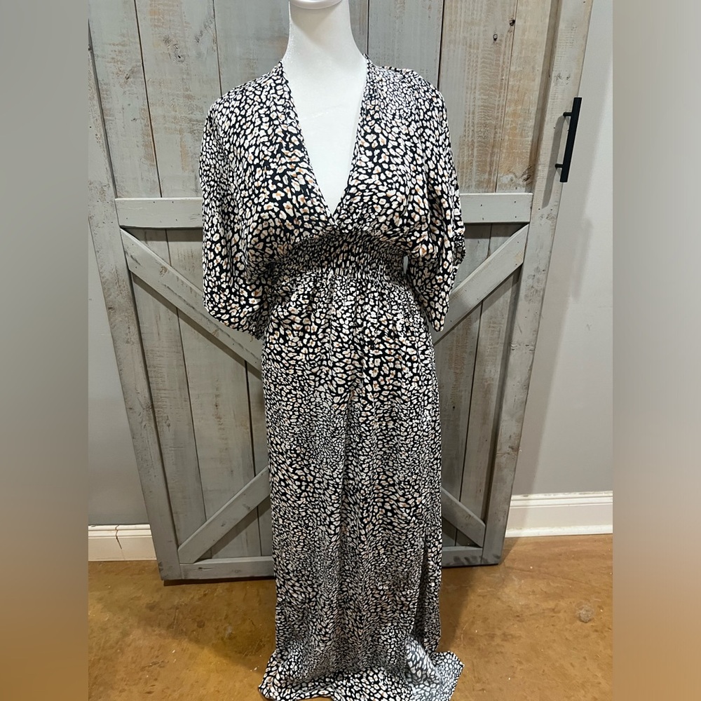 Love Stitch Maxi Dress Size M/L